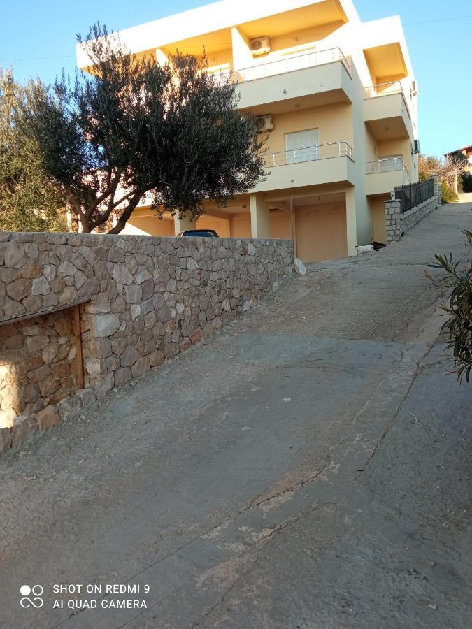 אוטייהא Apartments Lux Lukic מראה חיצוני תמונה