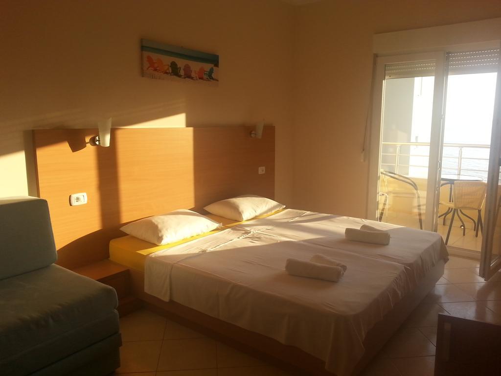 אוטייהא Apartments Lux Lukic חדר תמונה