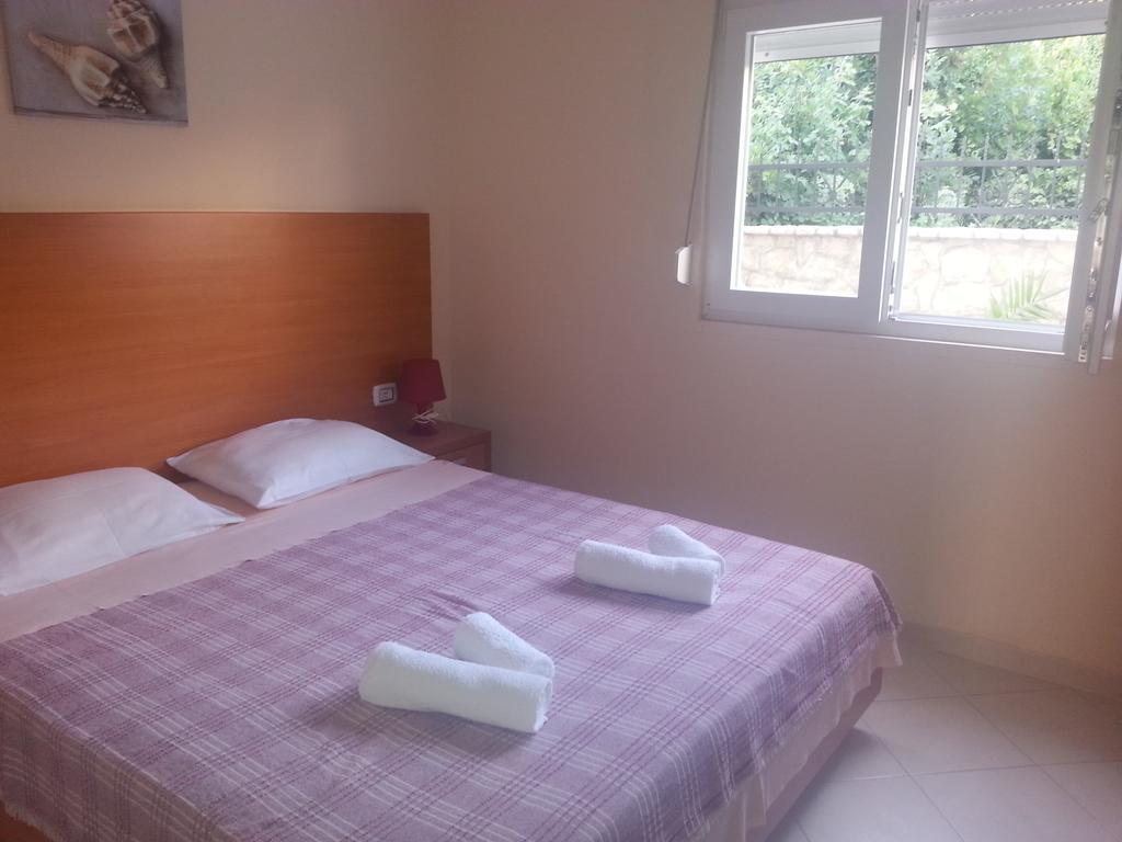 אוטייהא Apartments Lux Lukic חדר תמונה