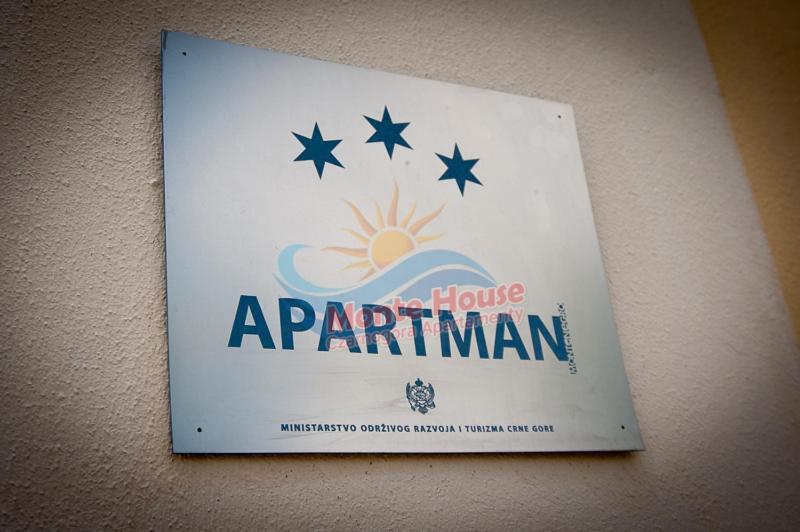 אוטייהא Apartments Lux Lukic מראה חיצוני תמונה